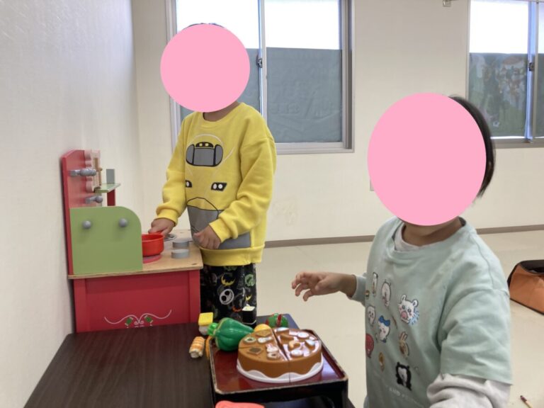 周りを見ながら・・・👀✨